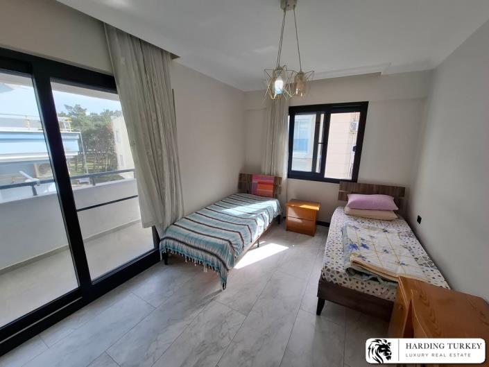 Image No.24-3 Bed Apartment for sale