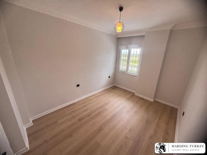 Image No.8-3 Bed Apartment for sale