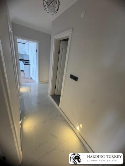 Image No.12-3 Bed Apartment for sale