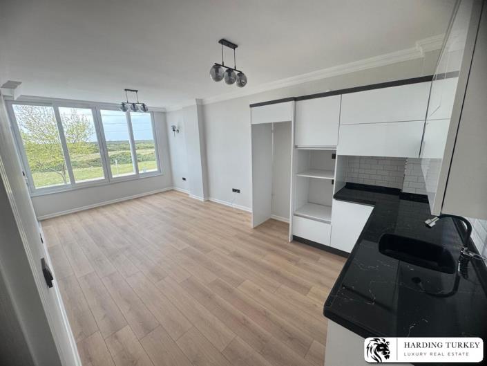 Image No.19-3 Bed Apartment for sale