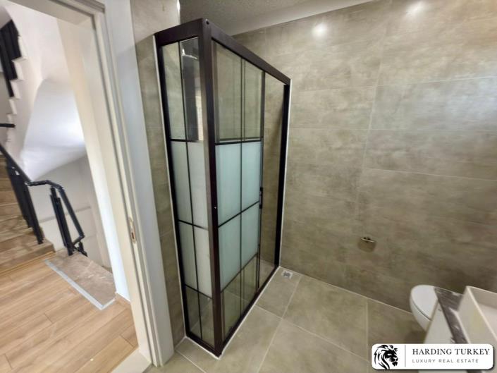 Image No.13-3 Bed Semi-Detached for sale