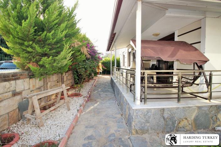 Image No.37-3 Bed Villa / Detached for sale