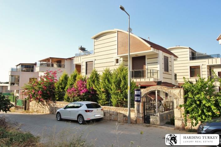 Image No.40-3 Bed Villa / Detached for sale