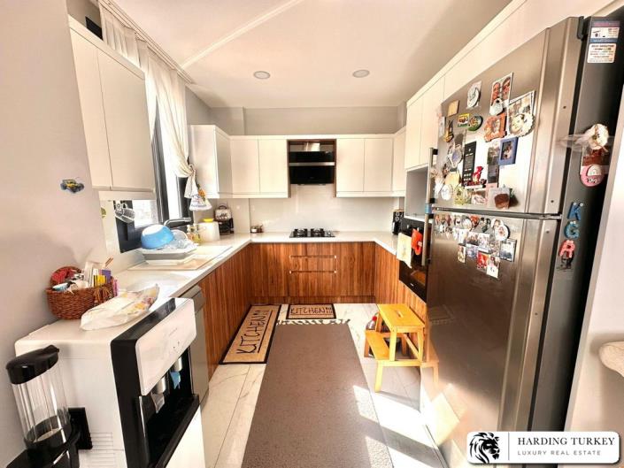 Image No.25-3 Bed Semi-Detached for sale