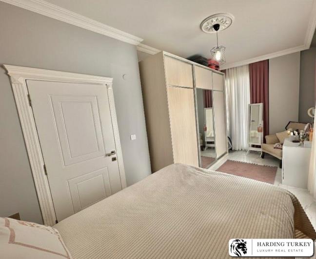 Image No.32-3 Bed Semi-Detached for sale