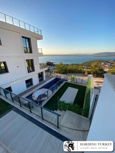 Image No.3-4 Bed Villa / Detached for sale