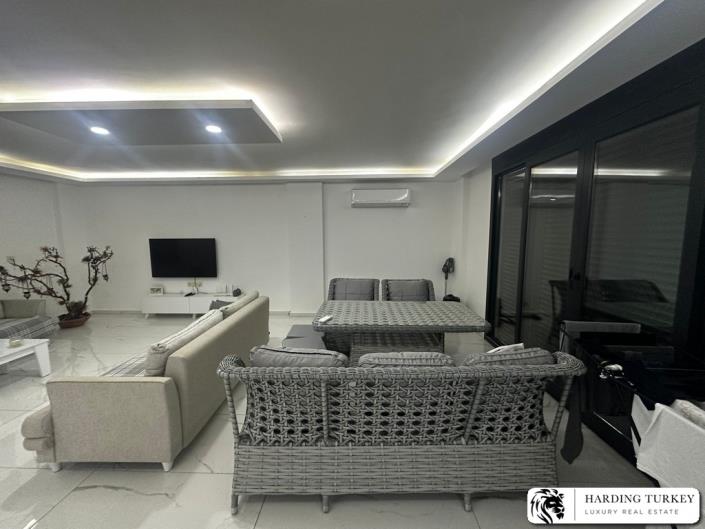 Image No.5-4 Bed Villa / Detached for sale