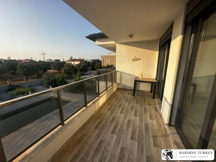 Image No.22-4 Bed Villa / Detached for sale