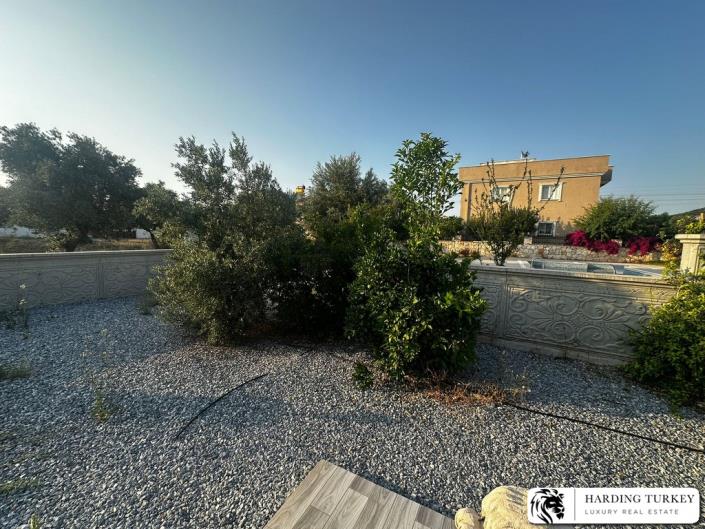 Image No.29-4 Bed Villa / Detached for sale