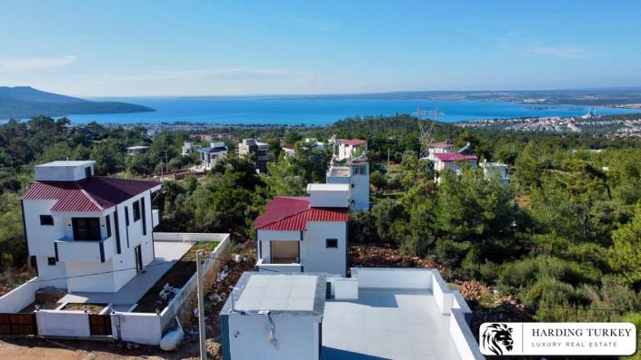 Image No.2-3 Bed Semi-Detached for sale