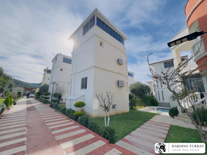 Image No.18-3 Bed Villa / Detached for sale