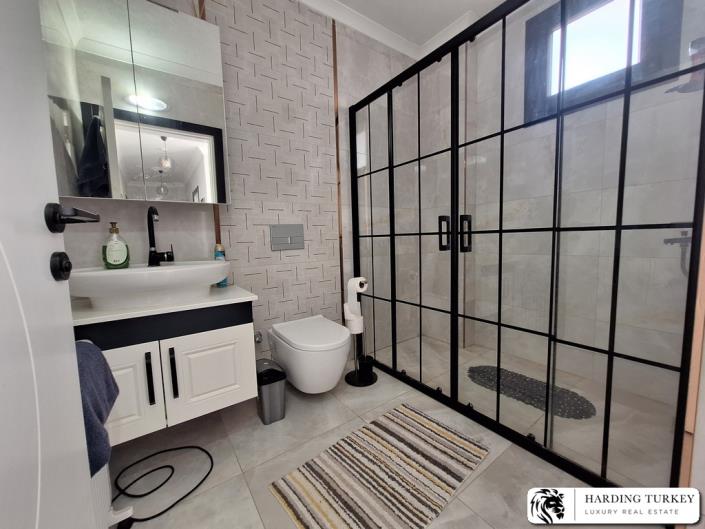 Image No.22-4 Bed Villa / Detached for sale