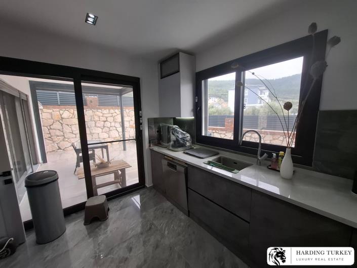 Image No.19-3 Bed Villa / Detached for sale