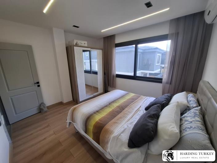 Image No.34-3 Bed Villa / Detached for sale