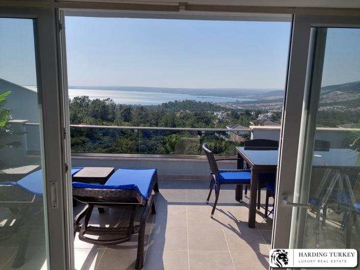 Image No.38-3 Bed Duplex for sale