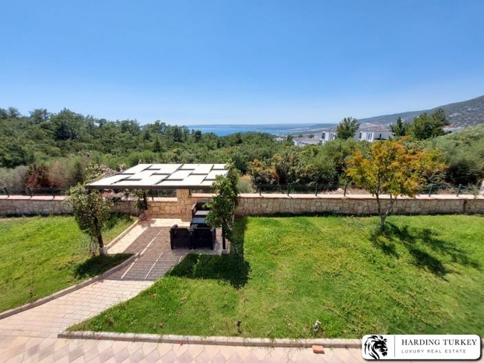 Image No.43-3 Bed Duplex for sale