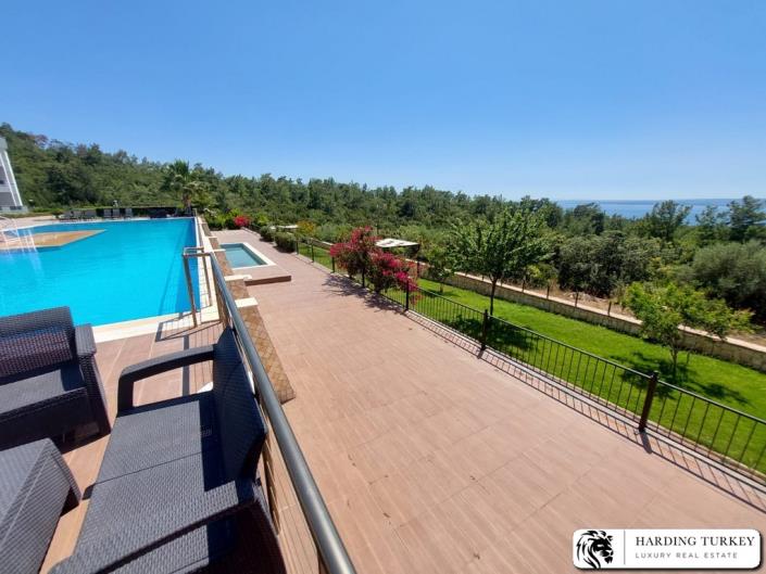 Image No.46-3 Bed Duplex for sale