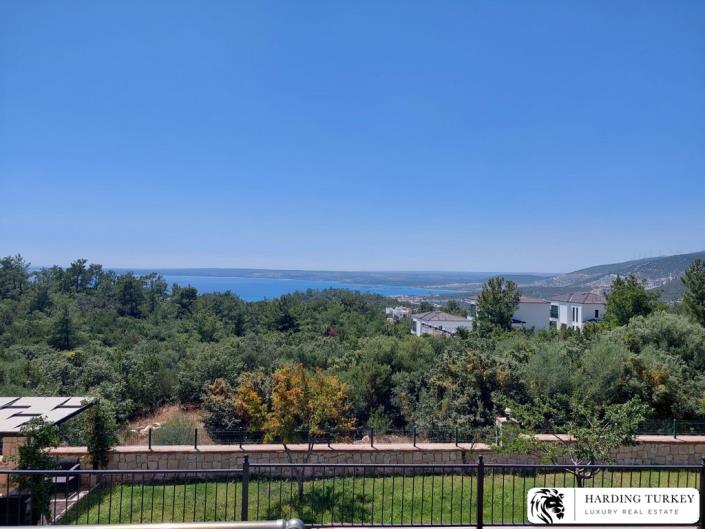 Image No.53-3 Bed Duplex for sale