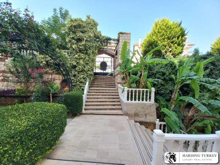 Image No.17-2 Bed Apartment for sale