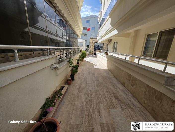 Image No.32-2 Bed Apartment for sale