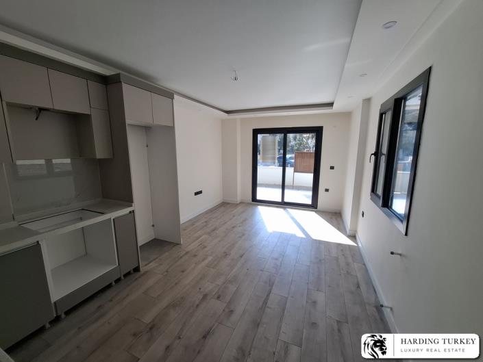 Image No.11-1 Bed Apartment for sale