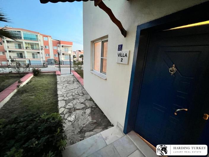 Image No.10-3 Bed Villa / Detached for sale