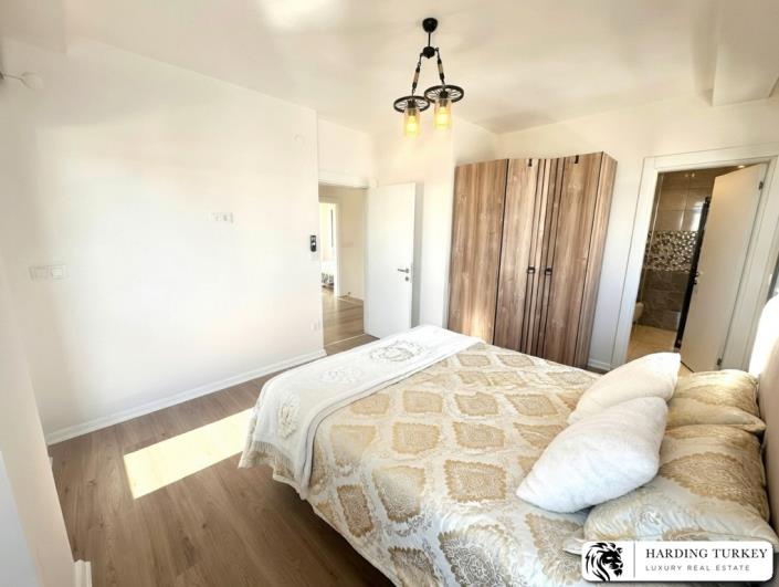 Image No.8-4 Bed Villa / Detached for sale