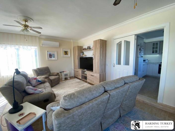 Image No.12-3 Bed Semi-Detached for sale