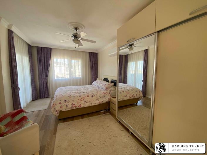 Image No.19-3 Bed Semi-Detached for sale