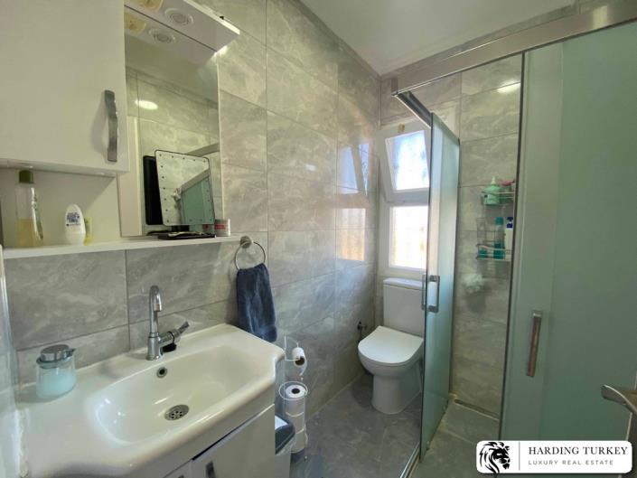 Image No.22-3 Bed Semi-Detached for sale