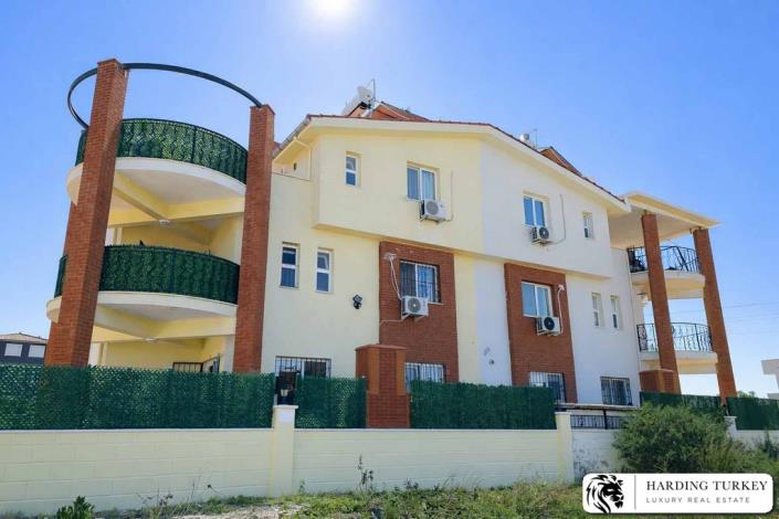 Image No.4-3 Bed Semi-Detached for sale