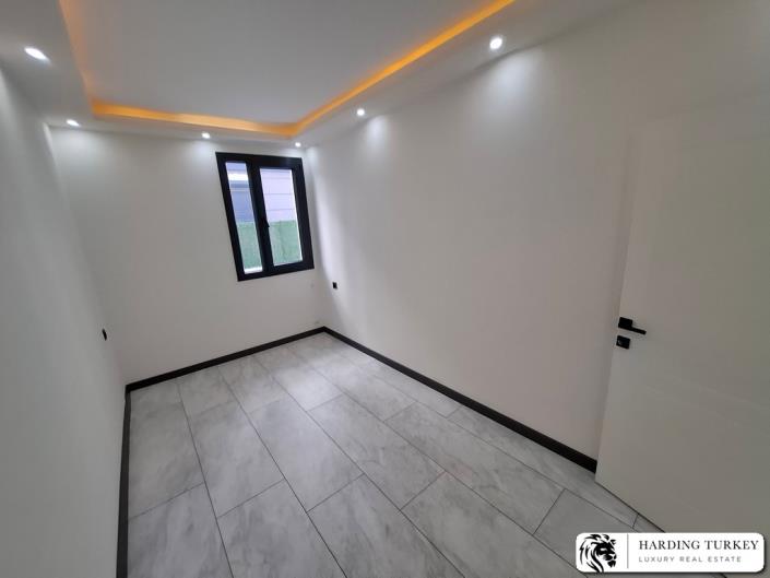 Image No.13-2 Bed Apartment for sale