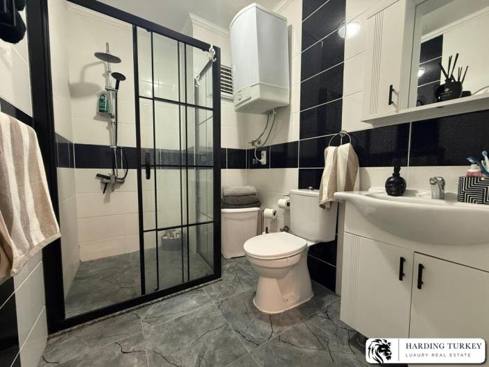 Image No.8-2 Bed Apartment for sale