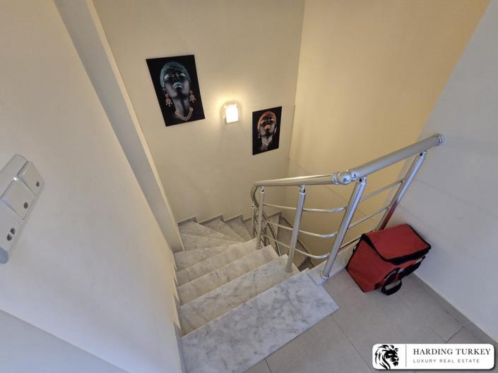 Image No.37-3 Bed Duplex for sale