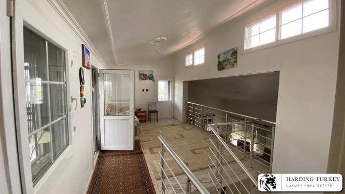 Image No.11-4 Bed Villa / Detached for sale