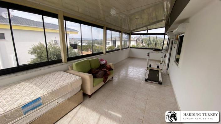 Image No.12-4 Bed Villa / Detached for sale