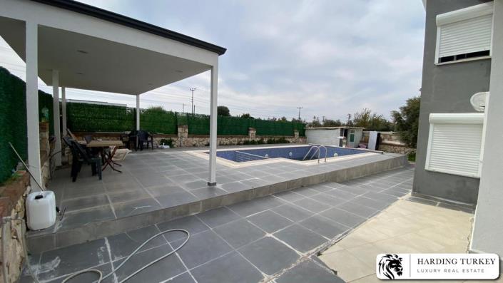 Image No.17-4 Bed Villa / Detached for sale