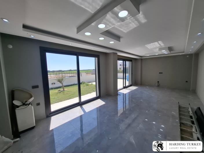 Image No.12-3 Bed Villa / Detached for sale