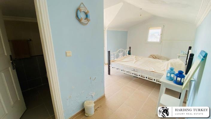 Image No.18-4 Bed Villa / Detached for sale