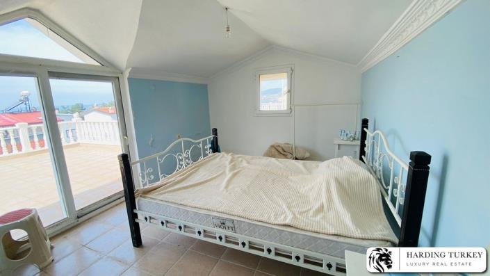 Image No.19-4 Bed Villa / Detached for sale