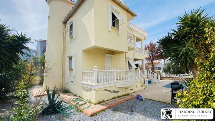 Image No.22-4 Bed Villa / Detached for sale