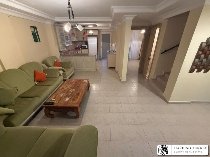 Image No.5-5 Bed Villa / Detached for sale