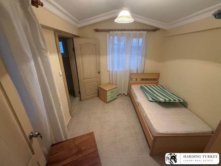 Image No.10-5 Bed Villa / Detached for sale