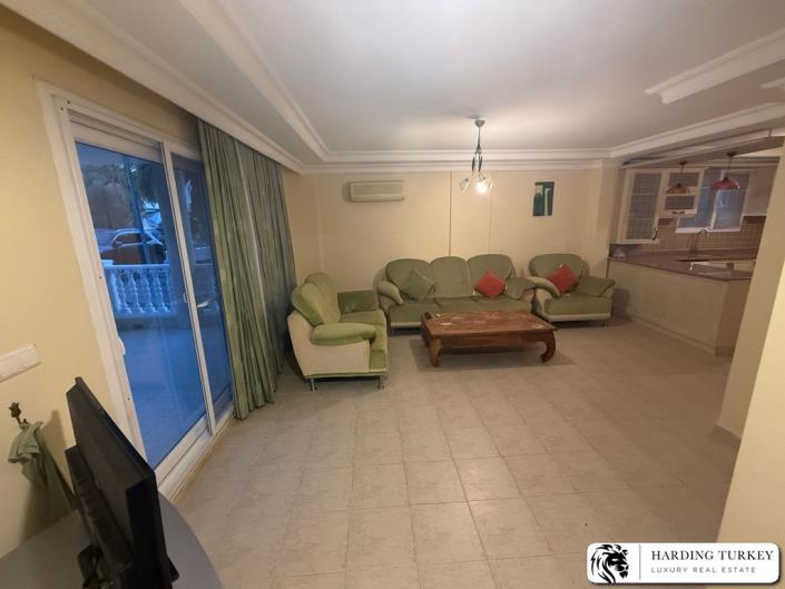 Image No.14-5 Bed Villa / Detached for sale