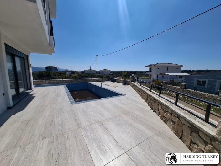 Image No.6-5 Bed Villa / Detached for sale