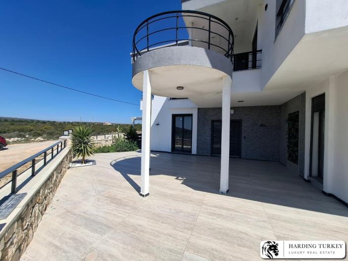 Image No.7-5 Bed Villa / Detached for sale