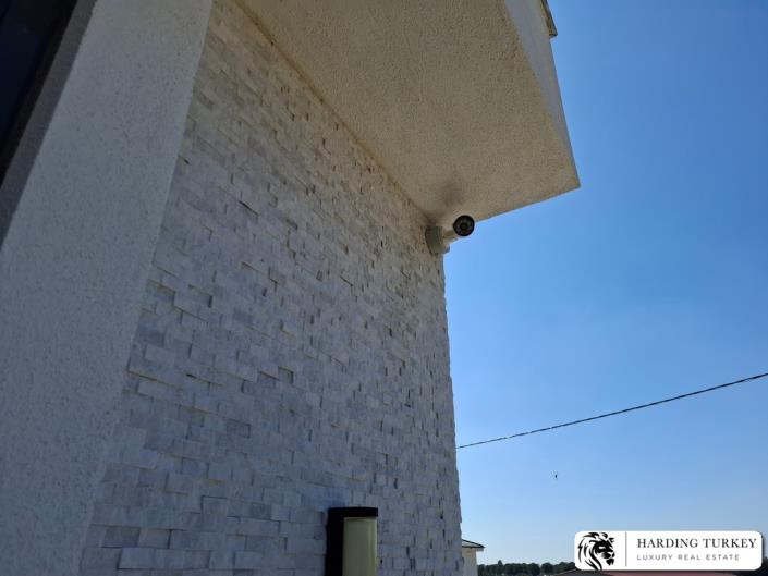 Image No.12-5 Bed Villa / Detached for sale