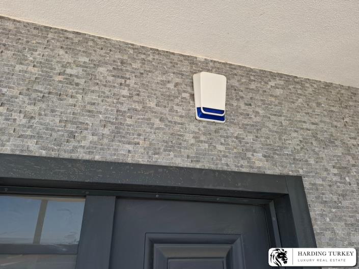 Image No.13-5 Bed Villa / Detached for sale