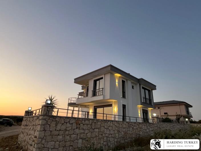 Image No.17-5 Bed Villa / Detached for sale