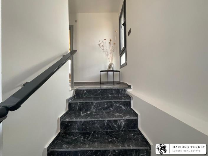 Image No.23-3 Bed Villa / Detached for sale